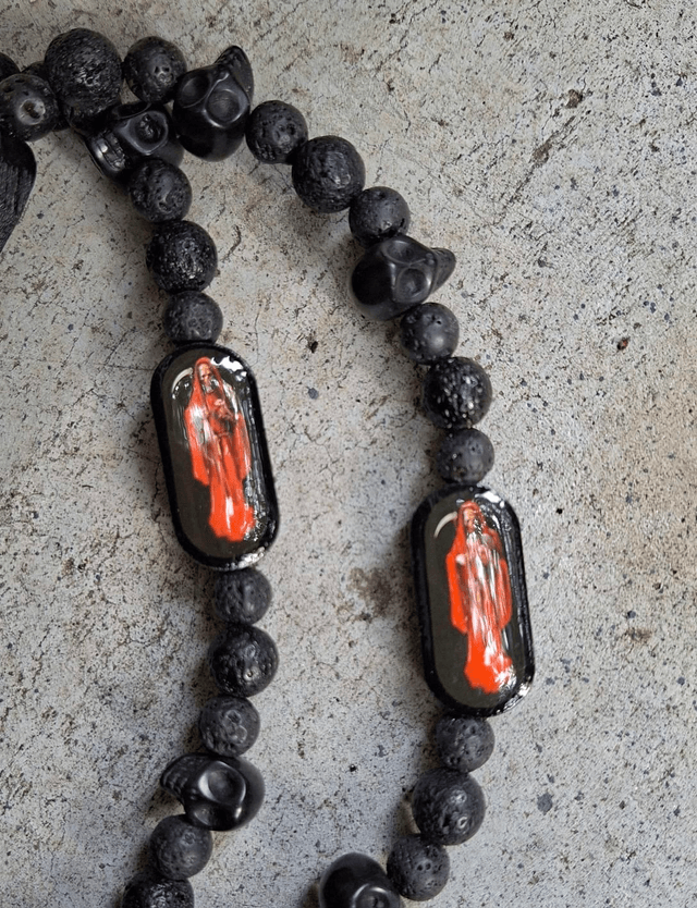 Collier Santa Muerte noir