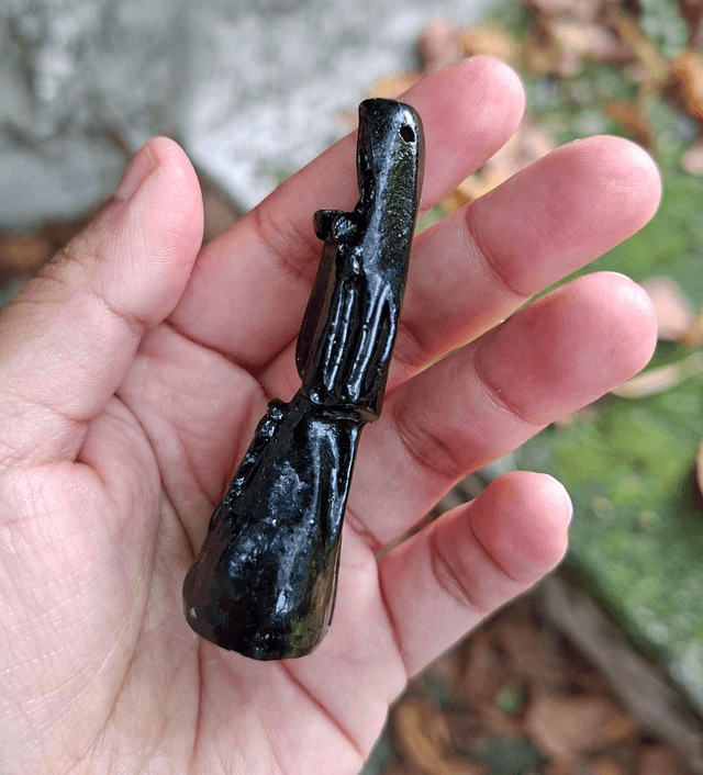 Statuette Santa Muerte noire