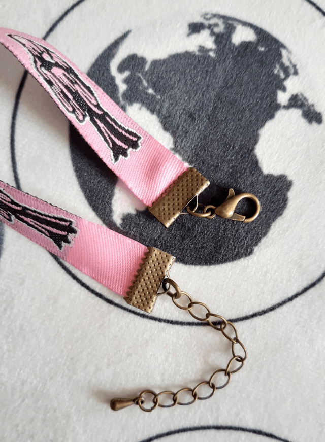 Bracelet tissus Santa Muerte rose