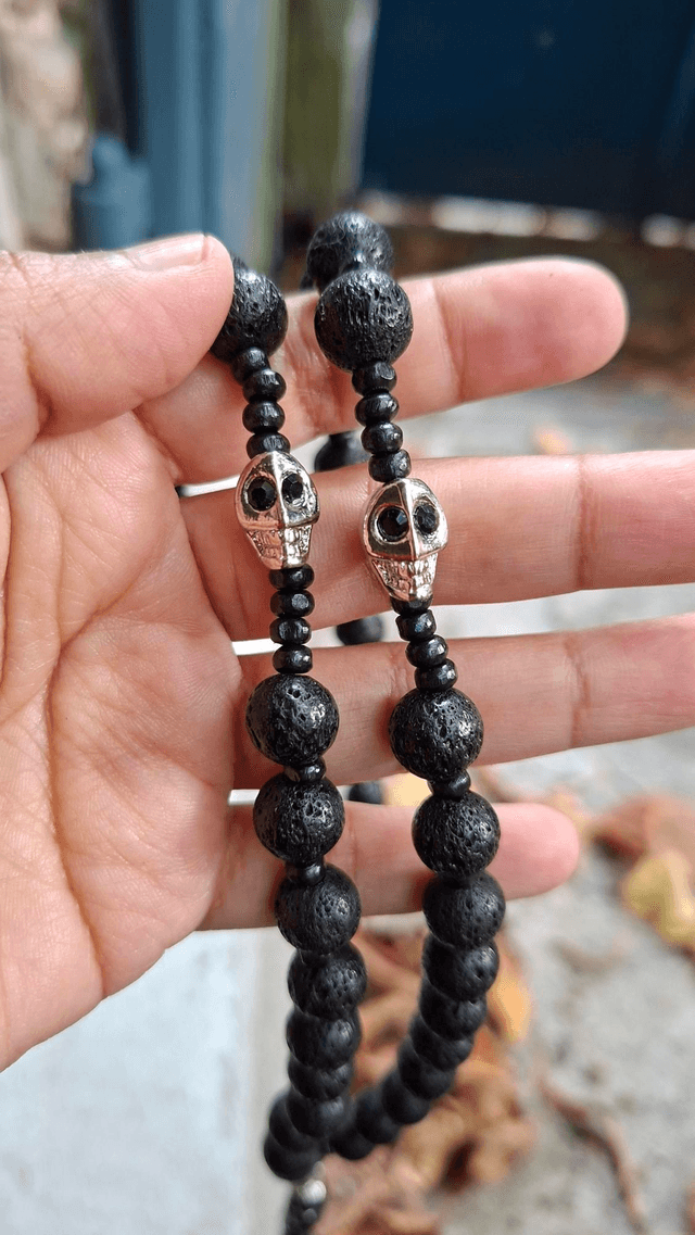 Chapelet Santa Muerte noir