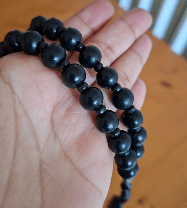 Chapelet Santa Muerte noir