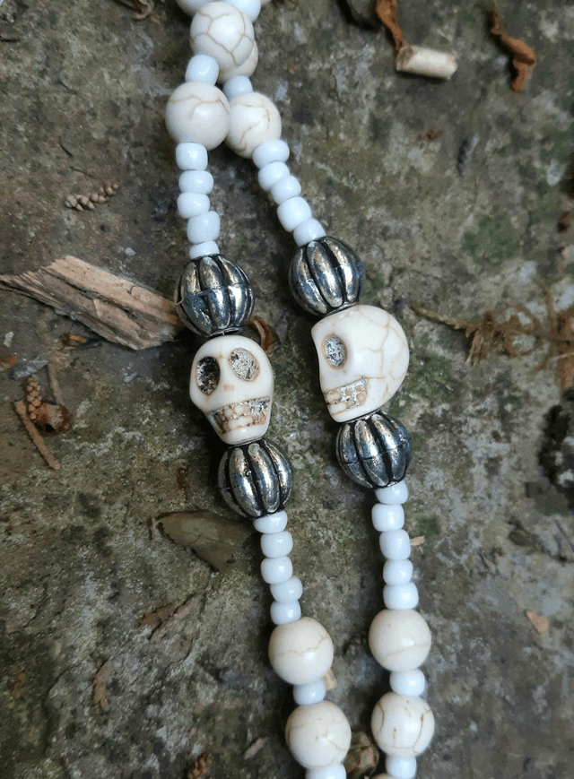 Chapelet Santa Muerte blanca