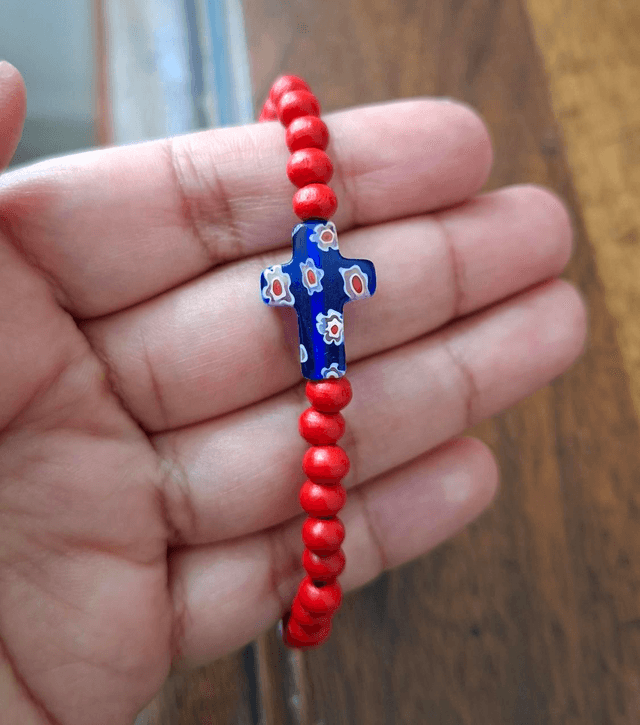 Bracelet Santa Muerte rouge, croix chrétienne bleue milfiori