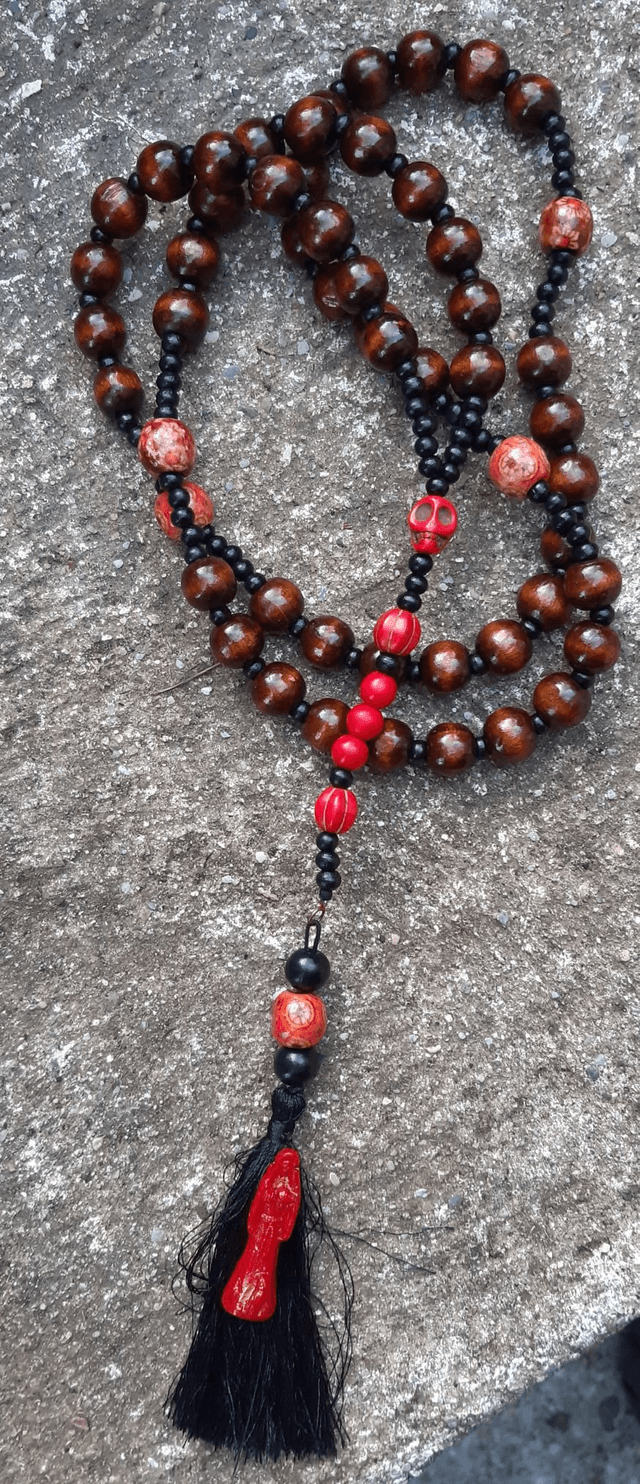Chapelet Santa Muerte ambré