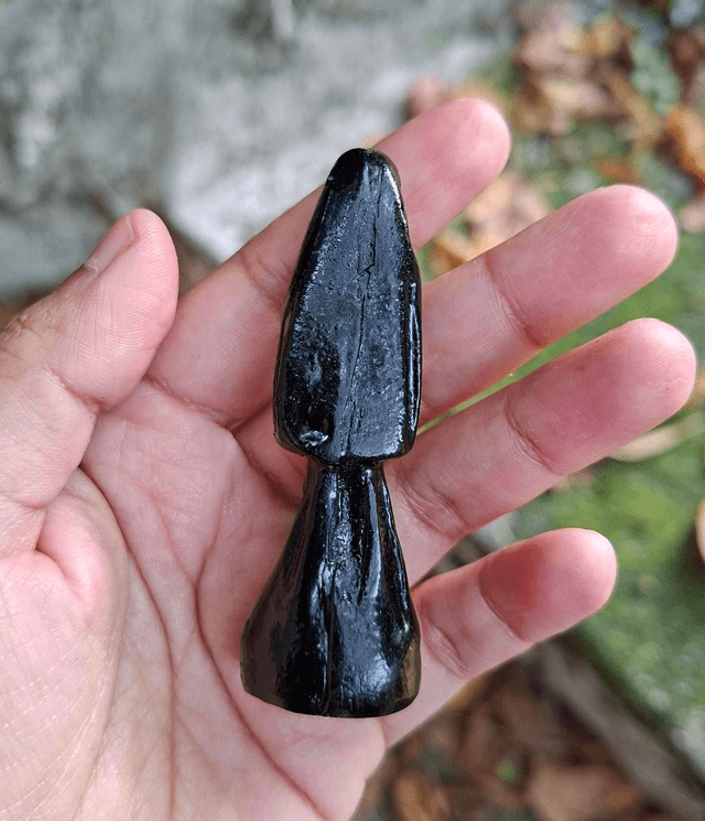 Statuette Santa Muerte noire