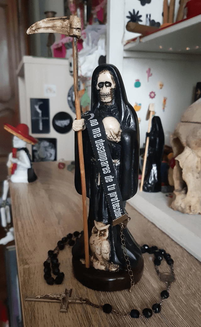 Bracelet tissus Santa Muerte noire