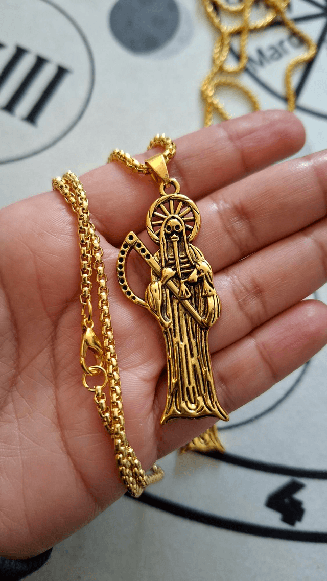 Collier Santa Muerte dorée 