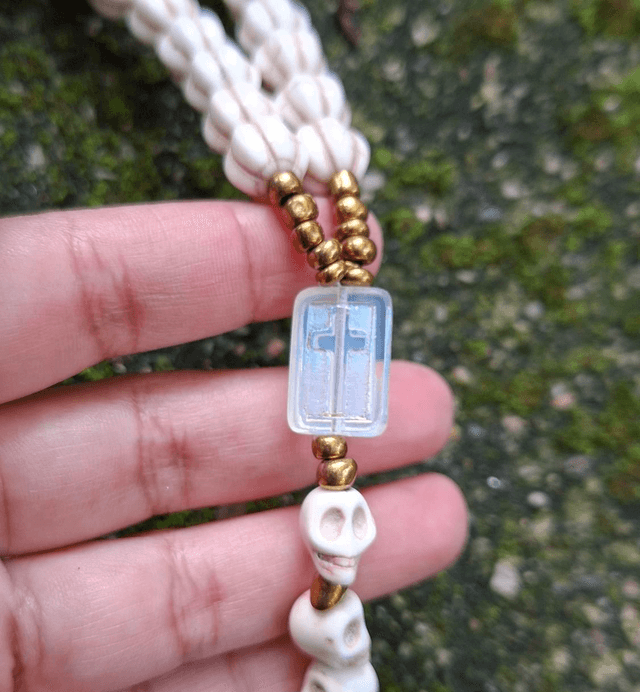 Chapelet Santa Muerte blanche 