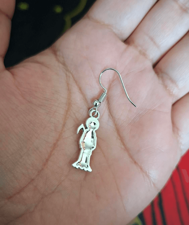 Boucle d'oreilles Santa Muerte argentées