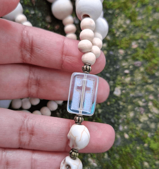 Chapelet Santa Muerte blanche