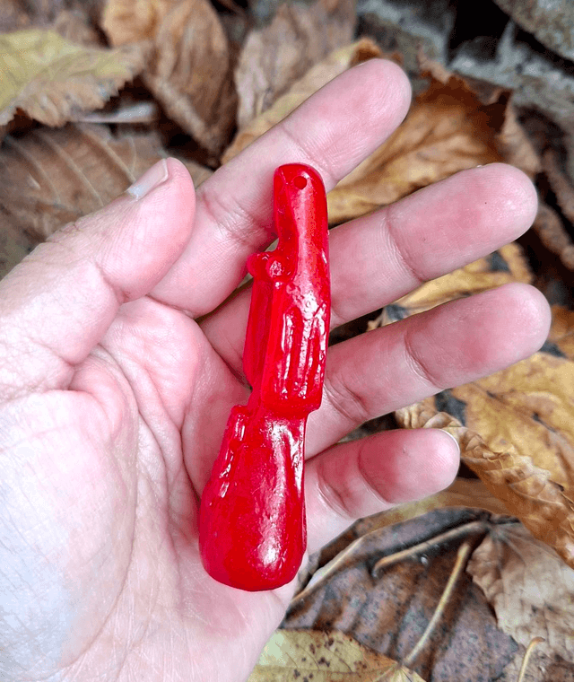 Statuette Santa Muerte rouge