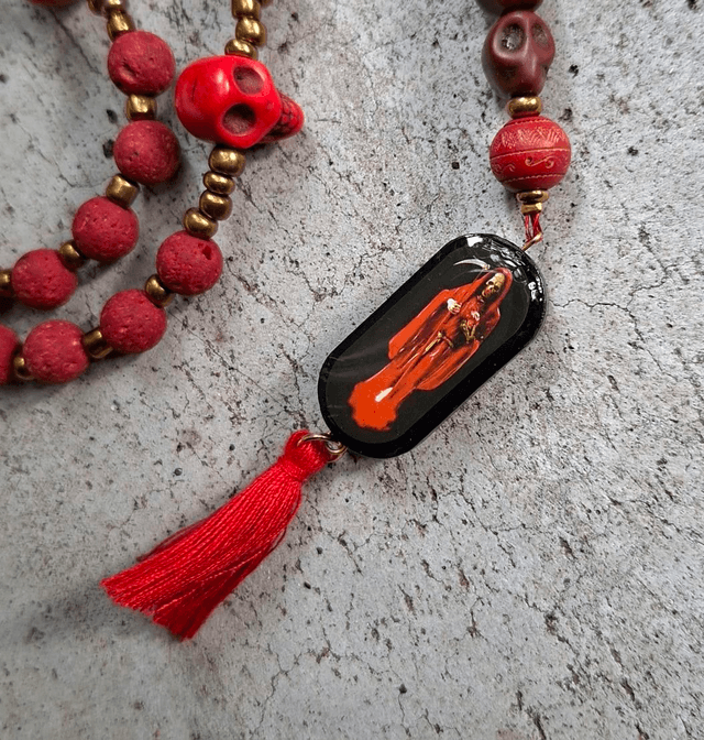 Chapelet Santa Muerte rouge 