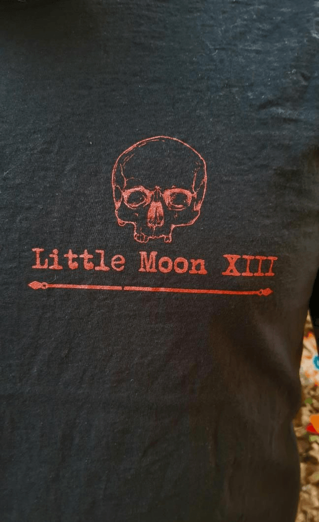 Tshirt Little Moon XIII logo cartes