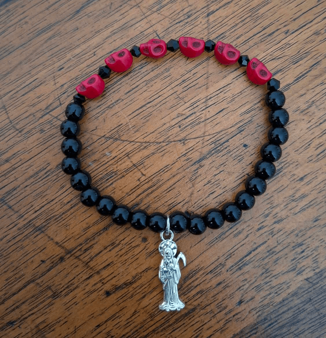 Bracelet Santa Muerte noir/rouge