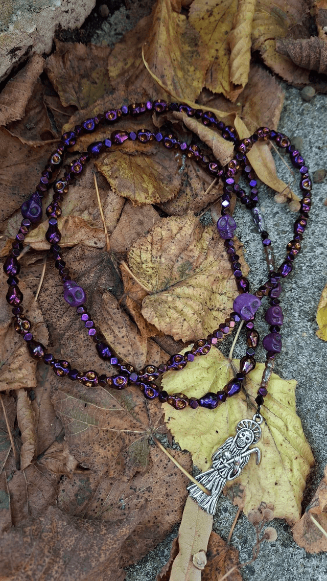 Chapelet Santa Muerte violet 